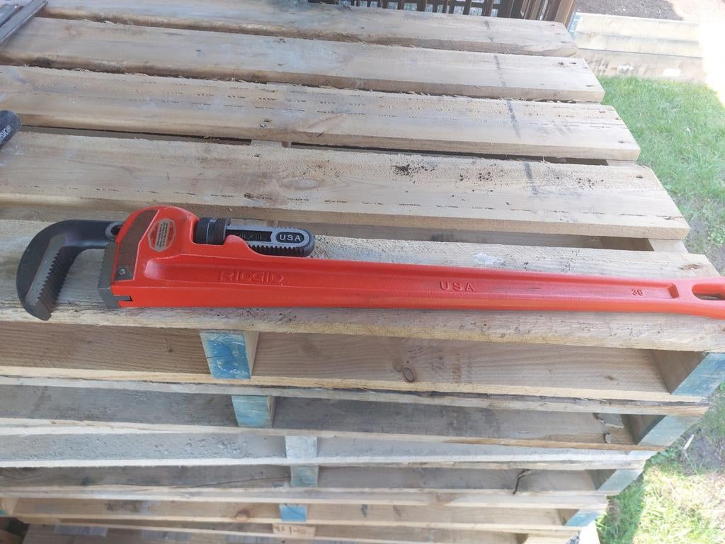 Ridgid 36' gassleutel, Ophalen