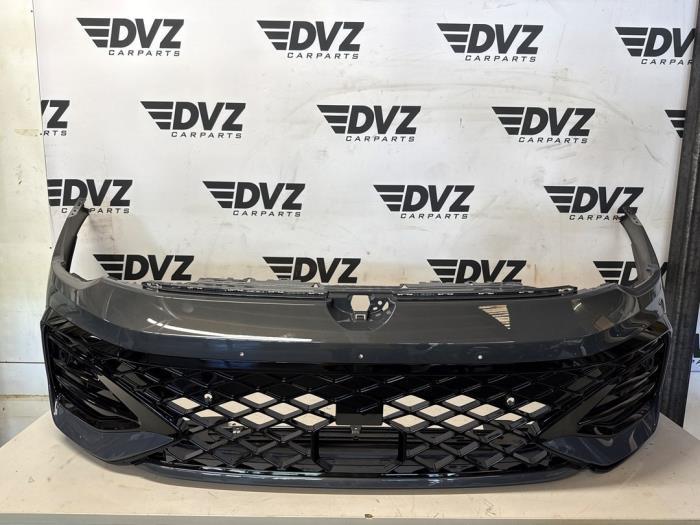 Voorbumper van een Volkswagen Golf (LX7Z), Auto-onderdelen, Carrosserie, Bumper, Volkswagen, Gebruikt, 3 maanden garantie, Ophalen of Verzenden