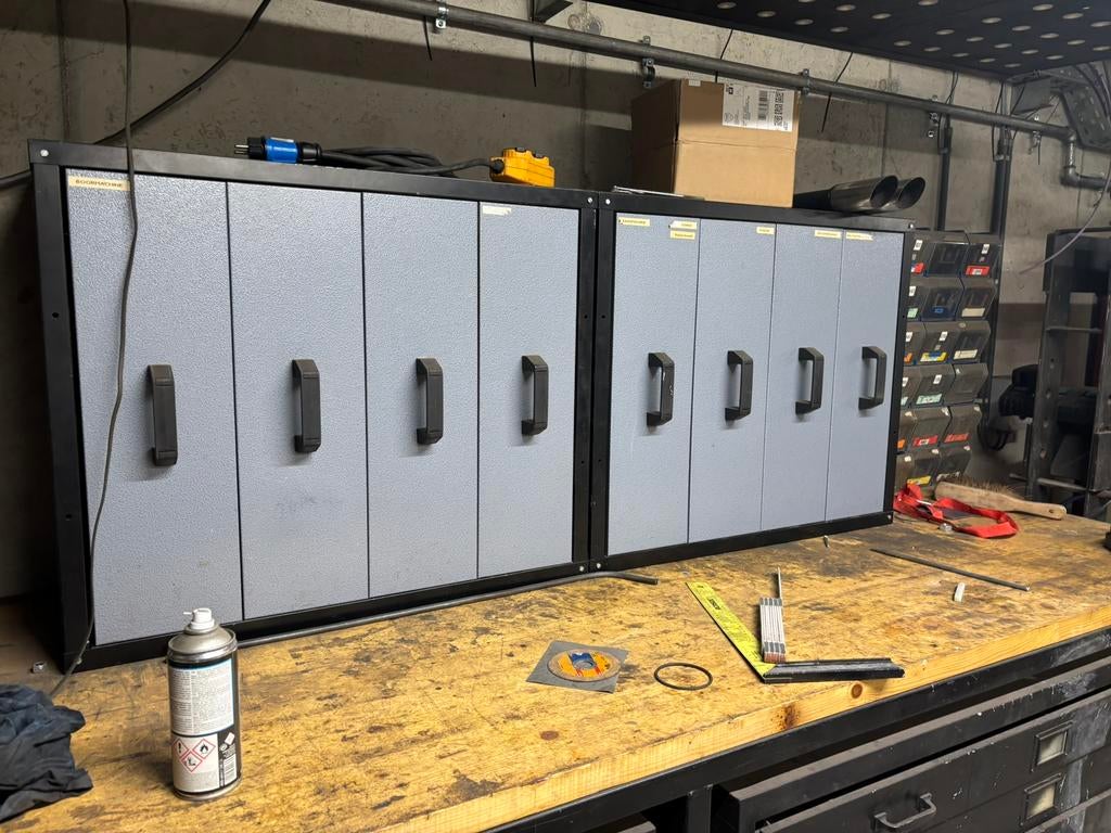 Werkplaats kast, Ophalen