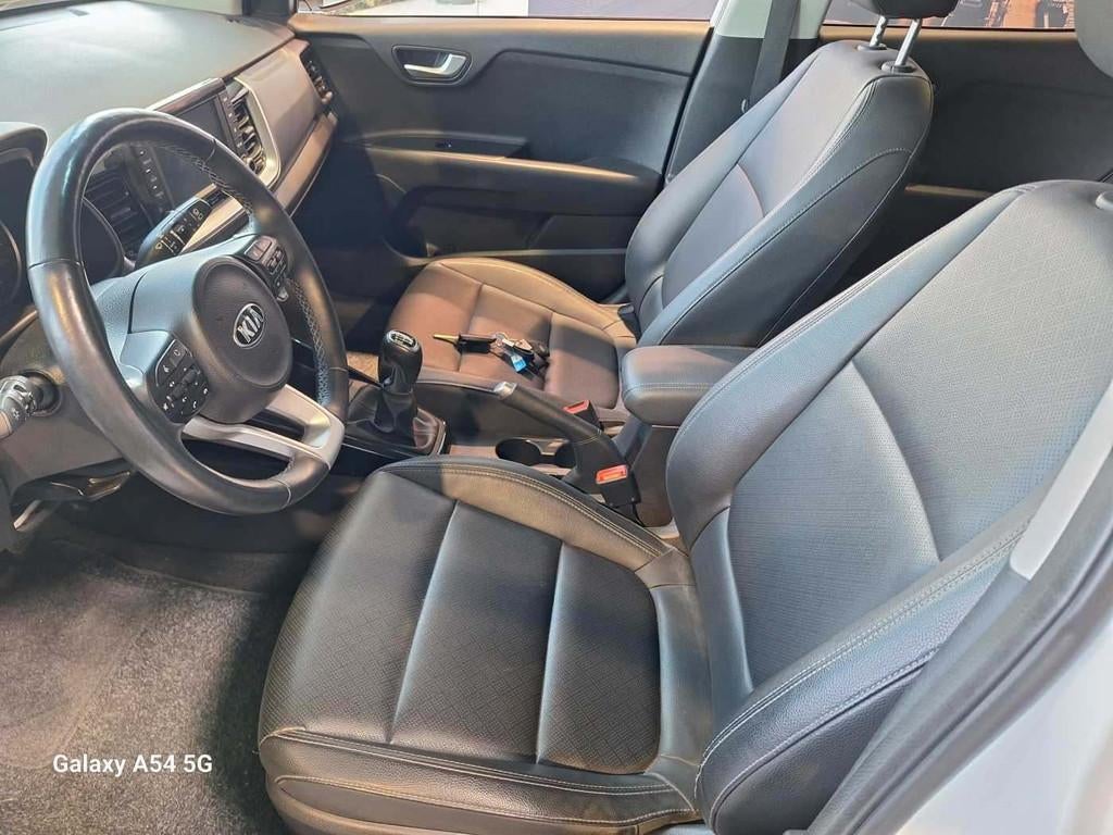 Kia Stonic 2019 - 12M WARRANTY - - 21419 KM ! - 1st OWNER -, Gebruikt, Wit, Leder, Bedrijf