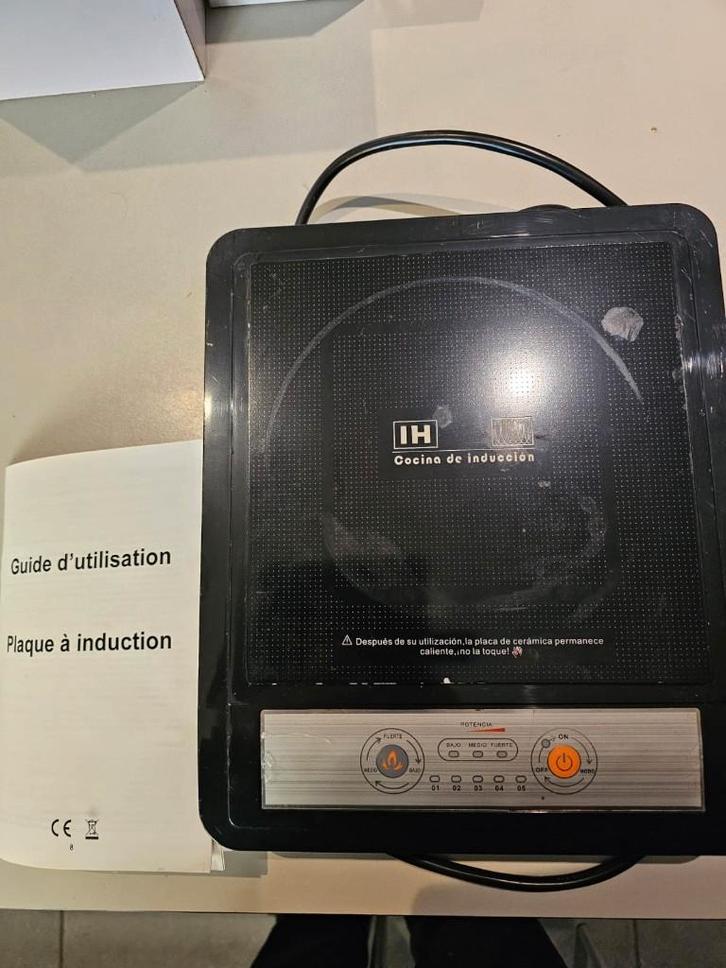 Draagbare inductiekookplaat, Elektronische apparatuur, Kookplaten, Gebruikt, Vrijstaand, Inductie, 3 kookzones of minder, Ophalen