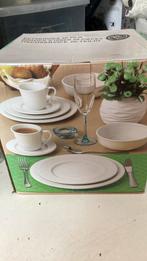 Servies 20 delig, Ophalen, Nieuw, Effen, Aardewerk