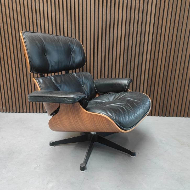 Vitra Eames Lounge chair, Antiek en Kunst, Antiek | Meubels | Stoelen en Sofa's, Ophalen of Verzenden