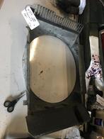 Mercedes W123 200 carburateur  Radiateurkap, Auto-onderdelen, Ophalen, Gebruikt