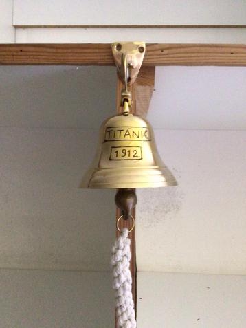 Koper scheepsbel Titanic, Enlèvement ou Envoi