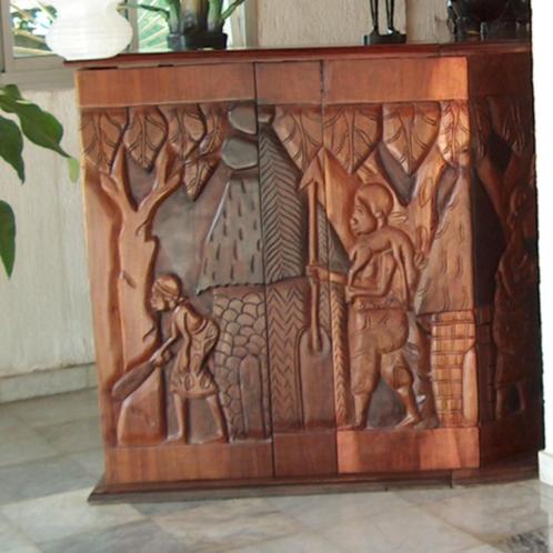Bar en bois d'iroko entièrement sculpté, Maison & Meubles, Maison & Meubles | Autre, Utilisé, Enlèvement