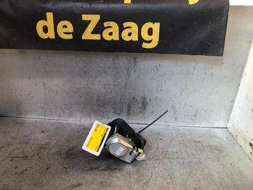 Veiligheidsgordel rechts-voor van een Toyota Aygo beschikbaar voor biedingen