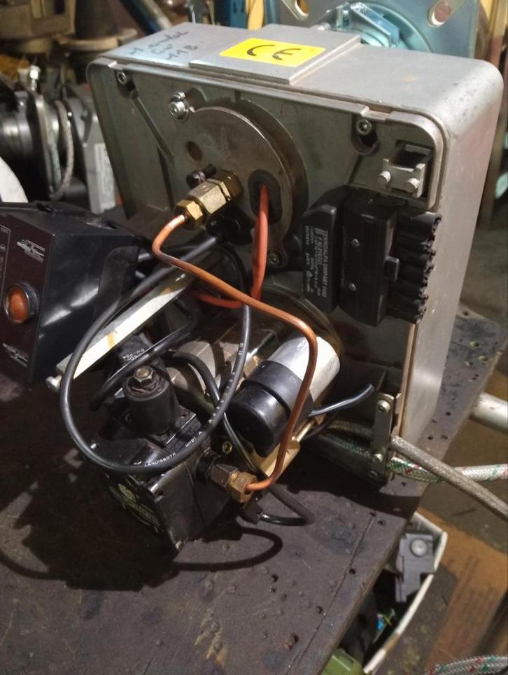 Finterm az8 brûleur mazout fioul 36/101kw, Auto-onderdelen, Uitlaatsystemen, Ophalen