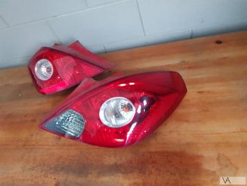 Opel Corsa D 2006 - 2013 3 deurs achterlicht rechts €25 beschikbaar voor biedingen