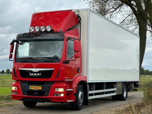 MAN TGM TGM 18.290 GEÏSOLEERDE OPBOUW (bj 2015), Auto's, Vrachtwagens, Te koop, MAN, Diesel, Euro 6, Automaat, Achterwielaandrijving