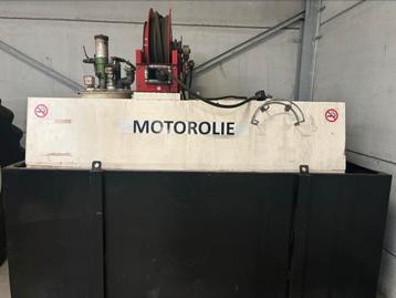 Olietank 2400l beschikbaar voor biedingen