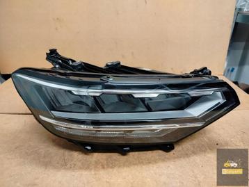 VW Passat B8 Lift LED rechterlamp beschikbaar voor biedingen