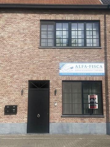Commercieel te huur in Waasmunster beschikbaar voor biedingen