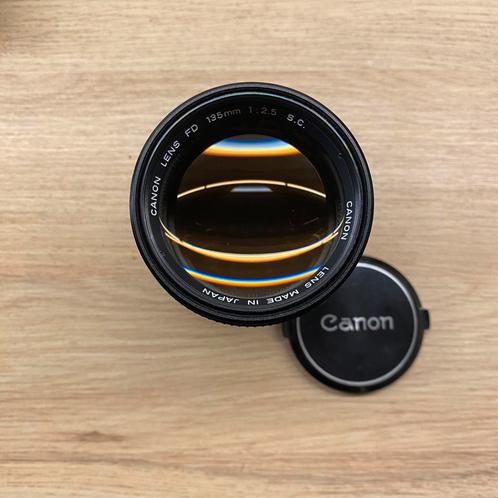 Canon FD 135mm f2.5 S.C *als nieuw, Audio, Tv en Foto, Fotocamera's Analoog, Zo goed als nieuw, Spiegelreflex, Canon