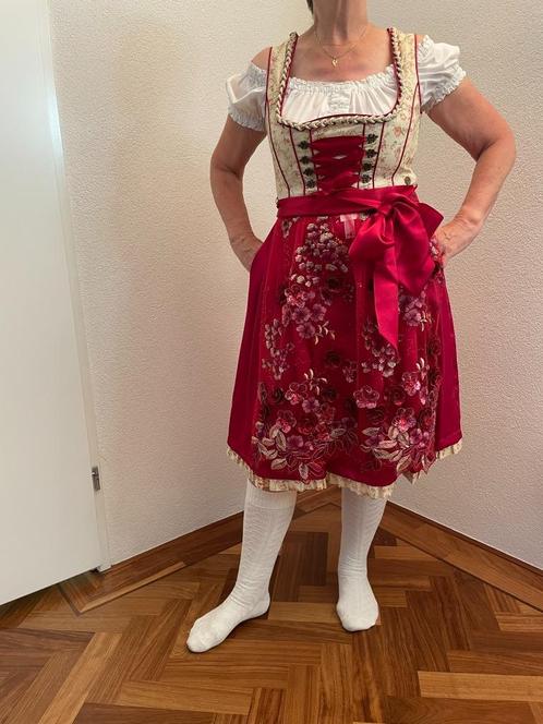 Dirndl met blouse, Kleding | Dames, Carnavalskleding en Feestkleding, Zo goed als nieuw, Kleding, Maat 38/40 (M), Ophalen