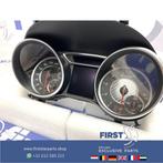 W117 CLA45 AMG W156 GLA45 AMG TELLERKLOK origineel Mercedes, Auto-onderdelen, Dashboard en Schakelaars, Gebruikt, -, Ophalen of Verzenden