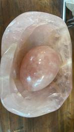 Kom of buidel van roze kwarts uit Brazilië en ei, Verzamelen, Mineralen en Fossielen, Ophalen of Verzenden, Mineraal