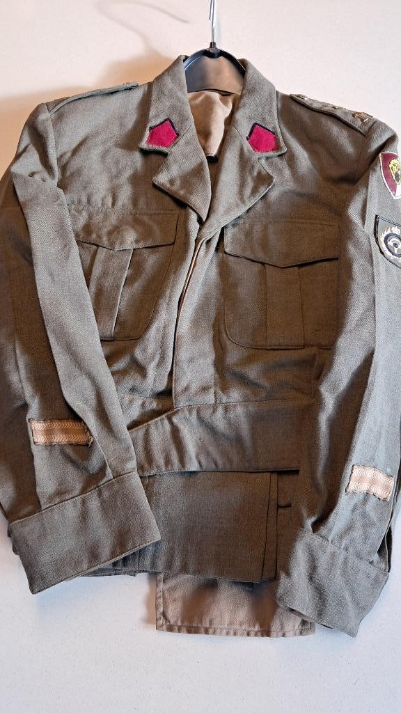 BELGIQUE - ABL - CAPORAL 17 Cie MEDICALE - 1966, Ophalen of Verzenden, Landmacht, Kleding of Schoenen