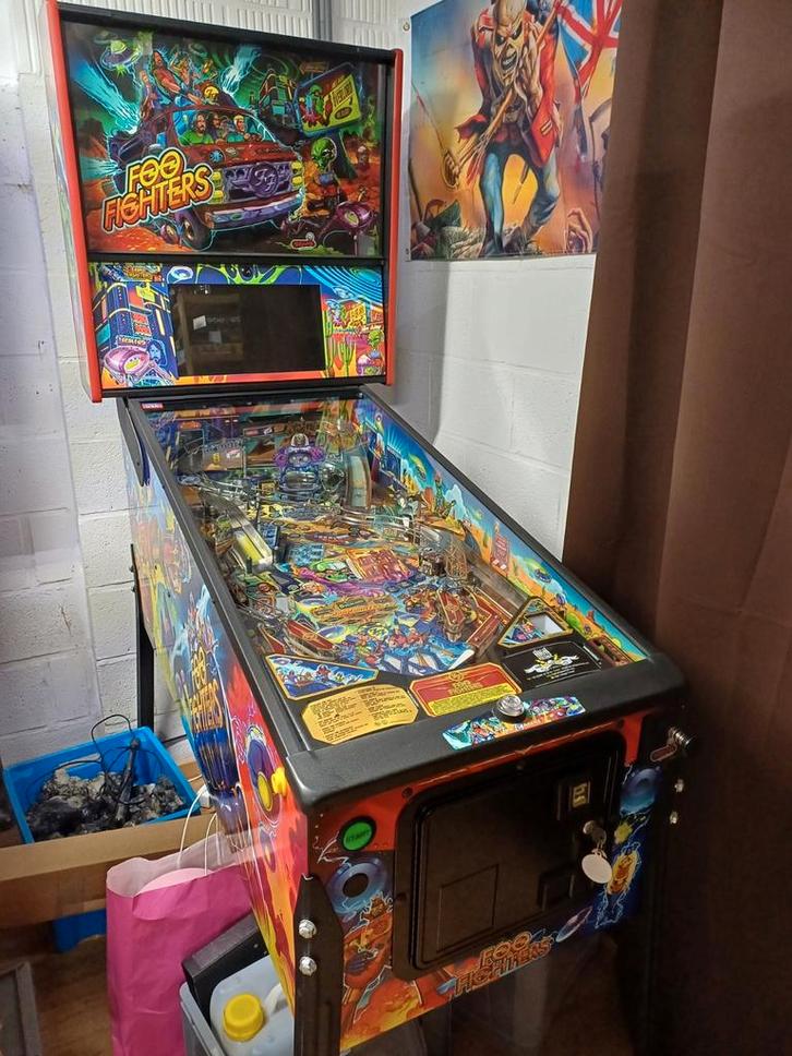 Flipper Stern foo Fighters Pro, Verzamelen, Automaten | Flipperkasten, Zo goed als nieuw, Stern, Ophalen