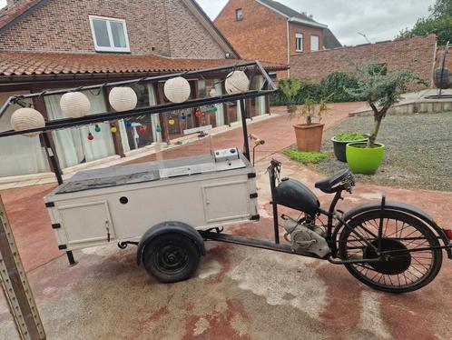 puch bakbrommer oldtimer foodtruck, Vélos & Vélomoteurs, Cyclomoteurs | Oldtimers & Ancêtres, Puch, Enlèvement ou Envoi