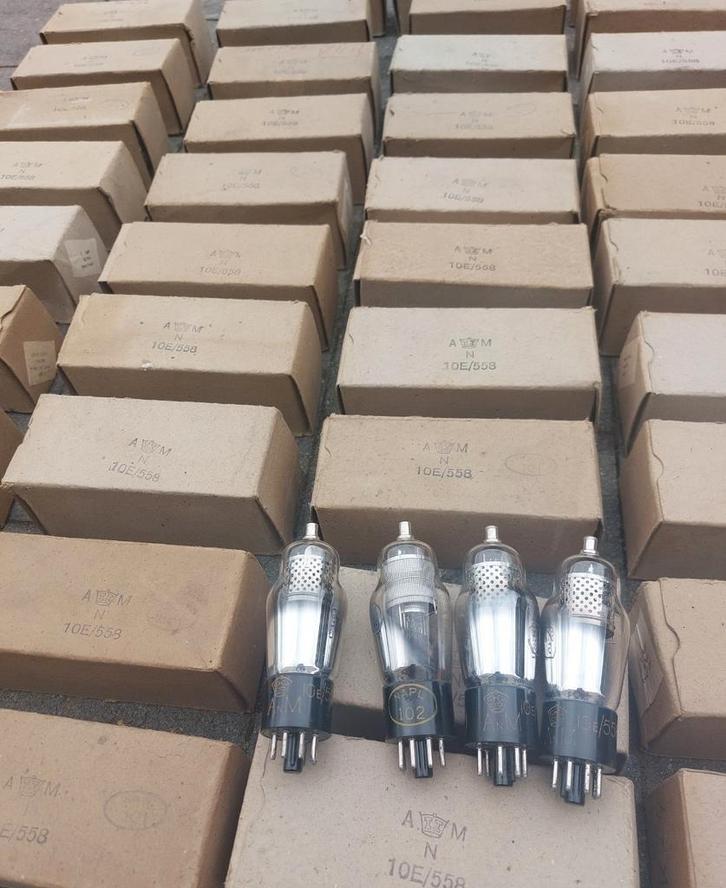 Britse WO2 RAF Bomber R1155 ontvanger /10E/558 buizen, Verzamelen, Militaria | Tweede Wereldoorlog, Luchtmacht, Ophalen of Verzenden