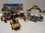 Lego City Town 60232 Garage Centre, Kinderen en Baby's, Speelgoed | Duplo en Lego, Ophalen of Verzenden, Zo goed als nieuw, Complete set