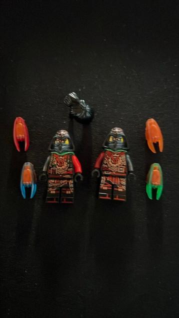 Lego NinjagoAcronix /Krux Young & Old With Time Blades 70626 beschikbaar voor biedingen