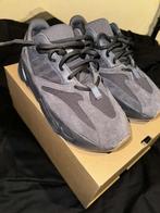 Yeezy Boost 700, Enlèvement ou Envoi, Neuf, Adidas Yeezy