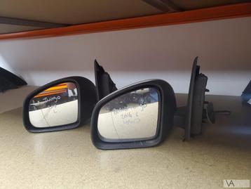 Renault Twingo 3 2014 - 2019 spiegel links handmatig €30 beschikbaar voor biedingen