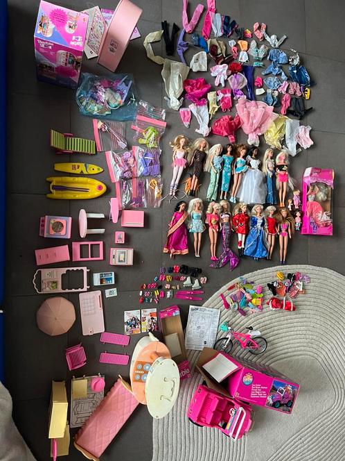 Barbie lot, Kinderen en Baby's, Speelgoed | Poppen, Gebruikt, Barbie, Ophalen