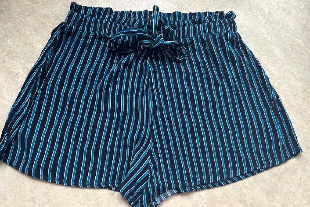Short van Pull & bear, Kleding | Dames, Broeken en Pantalons, Pull&Bear, Verzenden