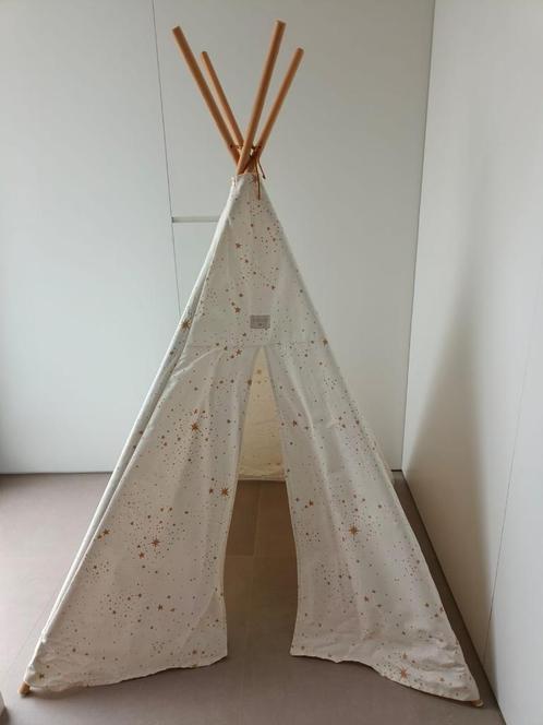 Tipi tent - Nobodinoz Phoenix tipi - Gold Stella / Natural, Kinderen en Baby's, Speelgoed | Speeltenten, Zo goed als nieuw, Ophalen