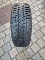 Zwarte stalen velgen met winterband Bridgestone, Ophalen, 16 inch, Velg(en)