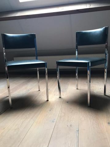 Paar Vintage Pastoe-stijl stoelen met verchroomd aluminium
