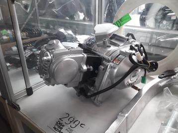 dax motor 50cc nieuw met 4 versnellingen handkoppelin, Motoren, Motoren | Honda, Bedrijf, 49 cc, Overig, 1 cilinder