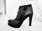 Laarzen van leer, Kleding | Dames, Schoenen, Ophalen, Zo goed als nieuw, Lage of Enkellaarzen