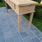 Sidetable uit massieve teak. Geluchtgomd, Huis en Inrichting, Tafels | Sidetables, Ophalen of Verzenden, Zo goed als nieuw