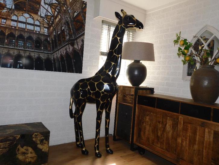 Eenmalig: Giraffe XXL - 210 cm - Zwart/Goud - Polystone, Antiek en Kunst, Kunst | Beelden en Houtsnijwerken, Ophalen of Verzenden