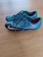Chaussures football crampon Nike Mercurial 45 (11), Sport en Fitness, Voetbal, Schoenen, Zo goed als nieuw, Ophalen