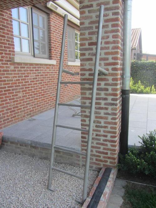 Stevige inox ladder met 5 treden, hoog 208 cm, breed 50 cm, Doe-het-zelf en Bouw, Ladders en Trappen, Gebruikt, Ladder, 2 tot 4 meter
