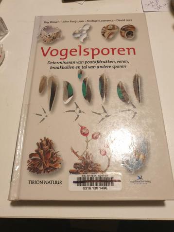 Roy Brown - Vogelsporen Herziene editie 2010 ex bib boek beschikbaar voor biedingen