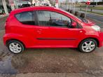 Peugeot 107 Benzine met Airco! Laatste keuring blanco!, Rouge, Achat, Entreprise, Boîte manuelle