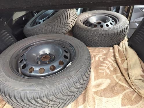 4 winterbanden 215/60 R 16 99H FALKEN-Zo goed als nieuw!!!, Auto-onderdelen, Banden en Velgen, Velg(en), Winterbanden, Ophalen