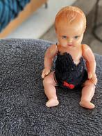 Mini popje, Enlèvement