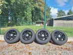 OPRUIMING STOCK: Mercedes 16” velgen met winterbanden zwart, Pneus et Jantes, Pneus hiver, 16 pouces, Véhicule de tourisme
