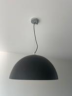 Zwarte kuip met zilver binnenzijde diameter 59 cm, Huis en Inrichting, Lampen | Hanglampen, Ophalen of Verzenden, Zo goed als nieuw