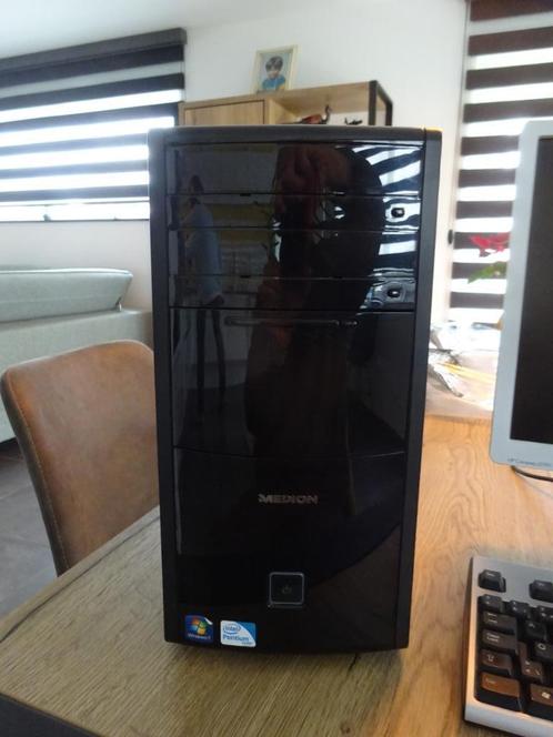 Desktopcomputer, Computers en Software, Desktop Pc's, Gebruikt, 2 tot 3 Ghz, Ophalen