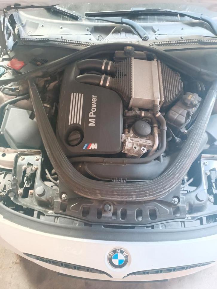 BMW M4 compétition 450pk, Auto's, BMW, Particulier, 4 Reeks, Benzine, Euro 6, Coupé, Automaat, Grijs, Leder, Achterwielaandrijving