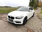 BMW 116I / CARPLAY / NAVI / CRUISE / M STUUR / GARANTIE, Auto's, 116 g/km, Start-stop-systeem, Wit, 5 deurs