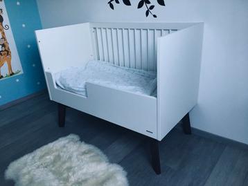Modern Babybed Kidsmill beschikbaar voor biedingen